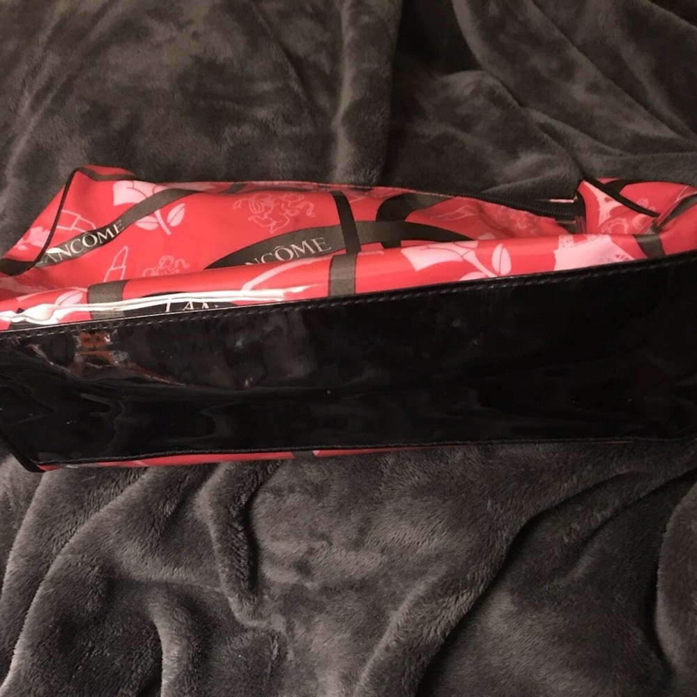 Lancôme Black and Red Reversible Travel overnight Tote Bag - Picture 11 of 14